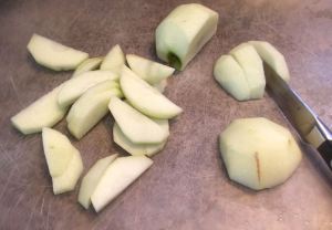 Mom's Apple Crisp 012