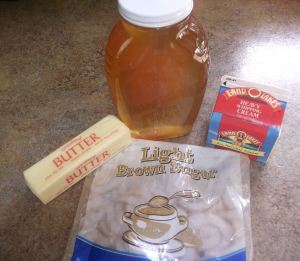 Sticky Toffee Cake - Fine Cooking 058